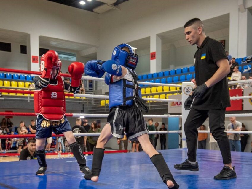 В Кам’янському проходить перший чемпіонат України з тайського боксу