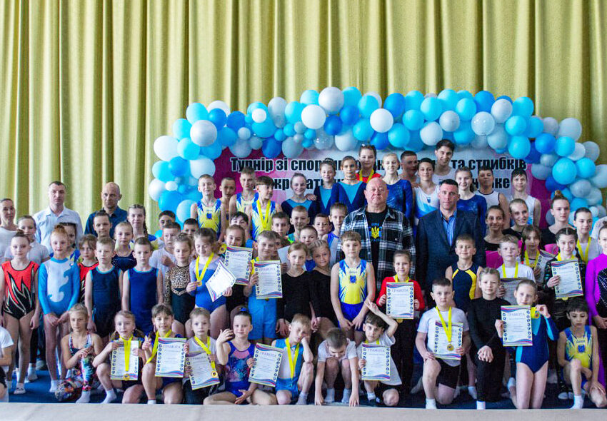 В Кам’янському пройшов відкритий чемпіонат міста зі стрибків на акробатичній доріжці