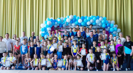 В Кам’янському пройшов відкритий чемпіонат міста зі стрибків на акробатичній доріжці