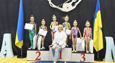 Кам`янчанки стали призерками Всеукраїнського турніру з художньої гімнастики в Одесі