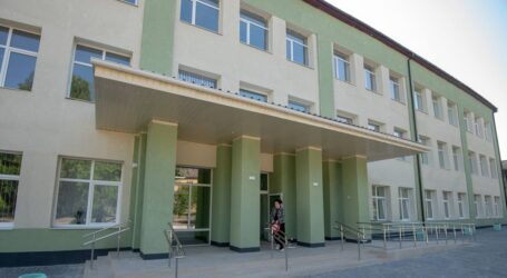 Другий корпус ліцею №20 відкрили в Кам’янському після капремонту, на черзі — третій