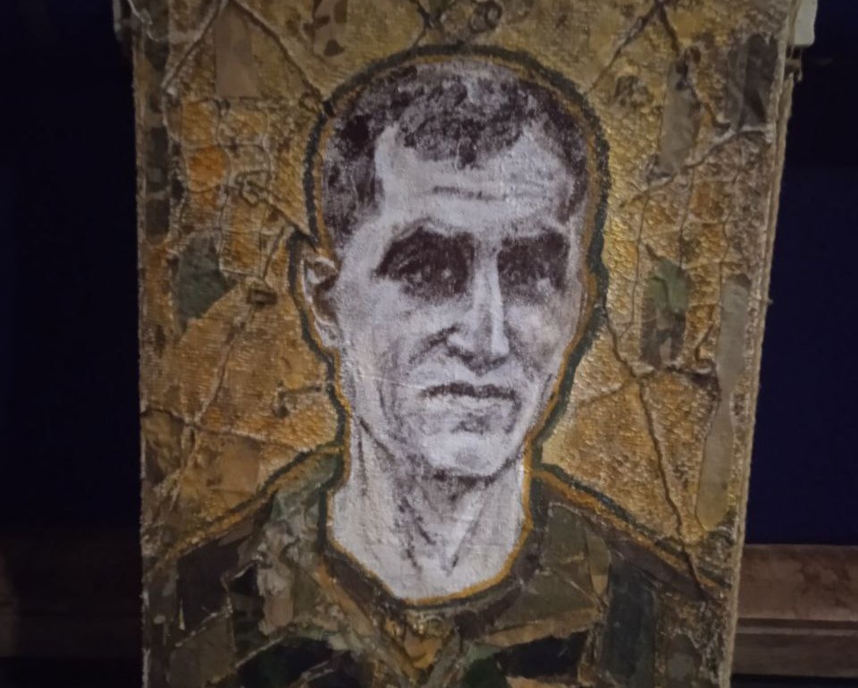 Унікальні портрети українських захисників представлені на виставці в Музеї історії Кам'янського - ФОТО