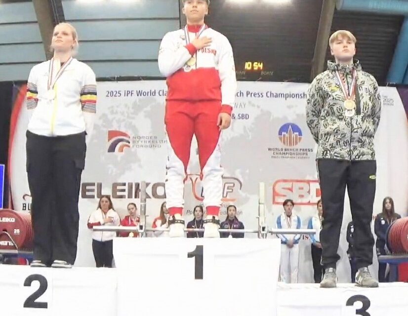 Кам`янчанка Домініка Атаєва стала бронзовою призеркою чемпіонату світу з паверліфтингу