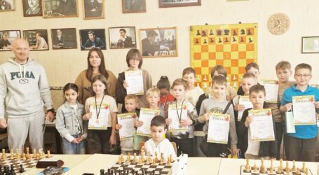 У Кам`янському змагались юні шахісти