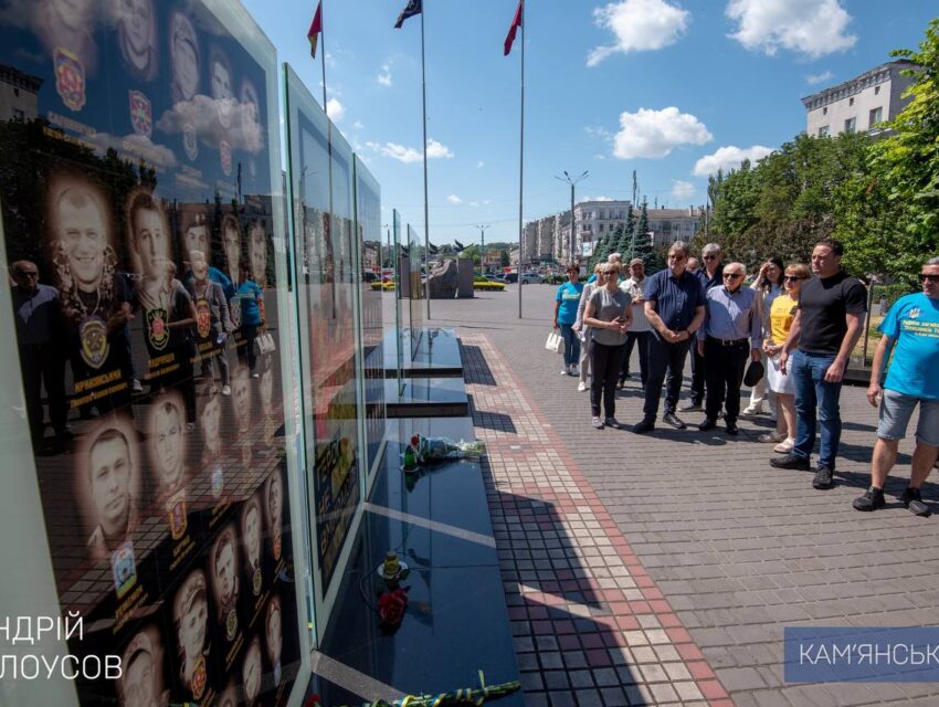 Делегація з німецького Вупперталя продовжила візит до Кам’янського: спільна робота над відновленням, безпекою та підтримкою ветеранів