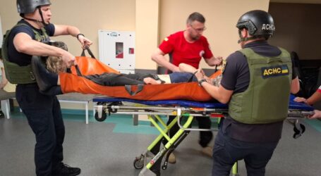 Одна людина загинула, дві постраждали внаслідок сьогоднішніх ворожих обстрілів по Дніпропетровщині