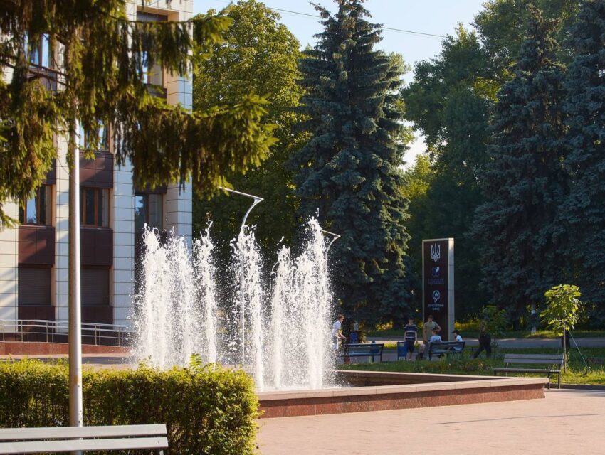 Вночі гучно було одному з районів Дніпропетровщини, в Кам’янському — без надзвичайних подій