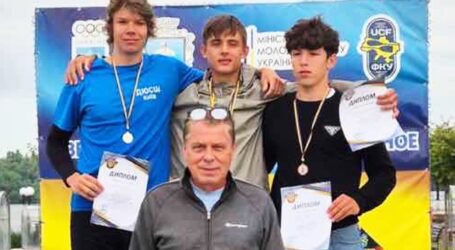 Веслувальники з Кам`янського здобули медалі в командному чемпіонаті України