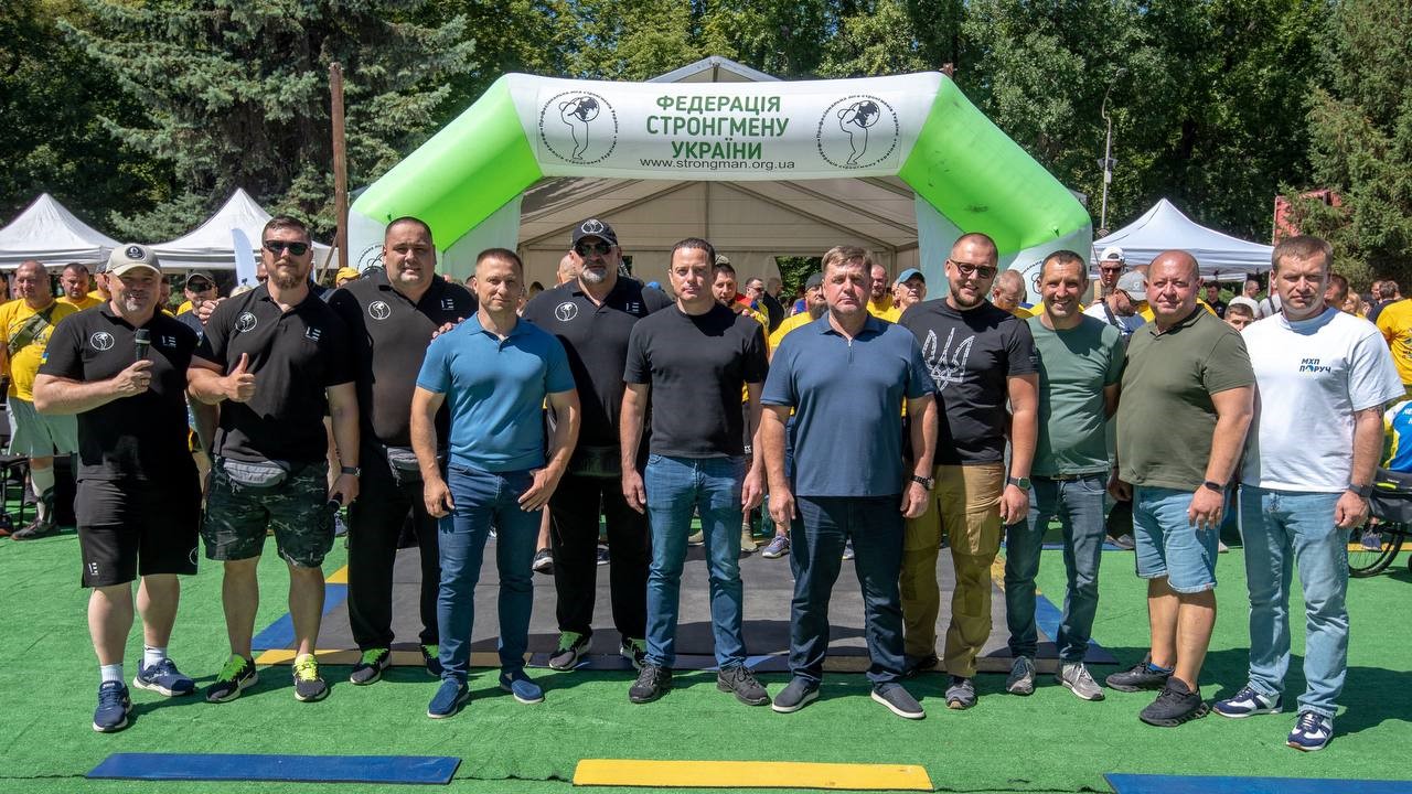 Ветерани з усієї України демонстрували свій незламний дух у «Звитязі нескорених» в Кам'янському - ФОТО