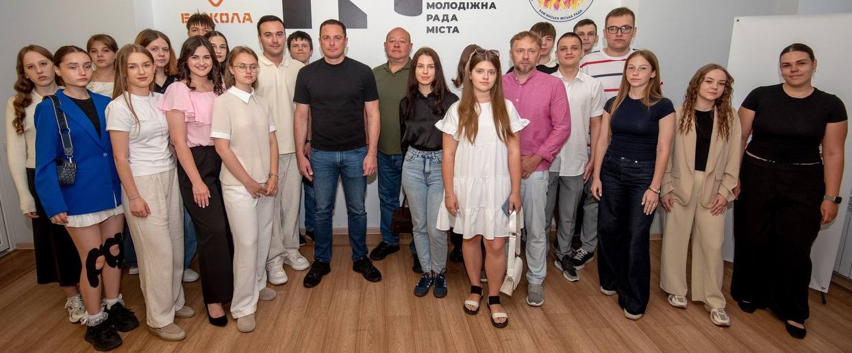 Навчання та розвиток молоді: в Кам'янському відкрили освітньо-ресурсний хаб - ФОТО