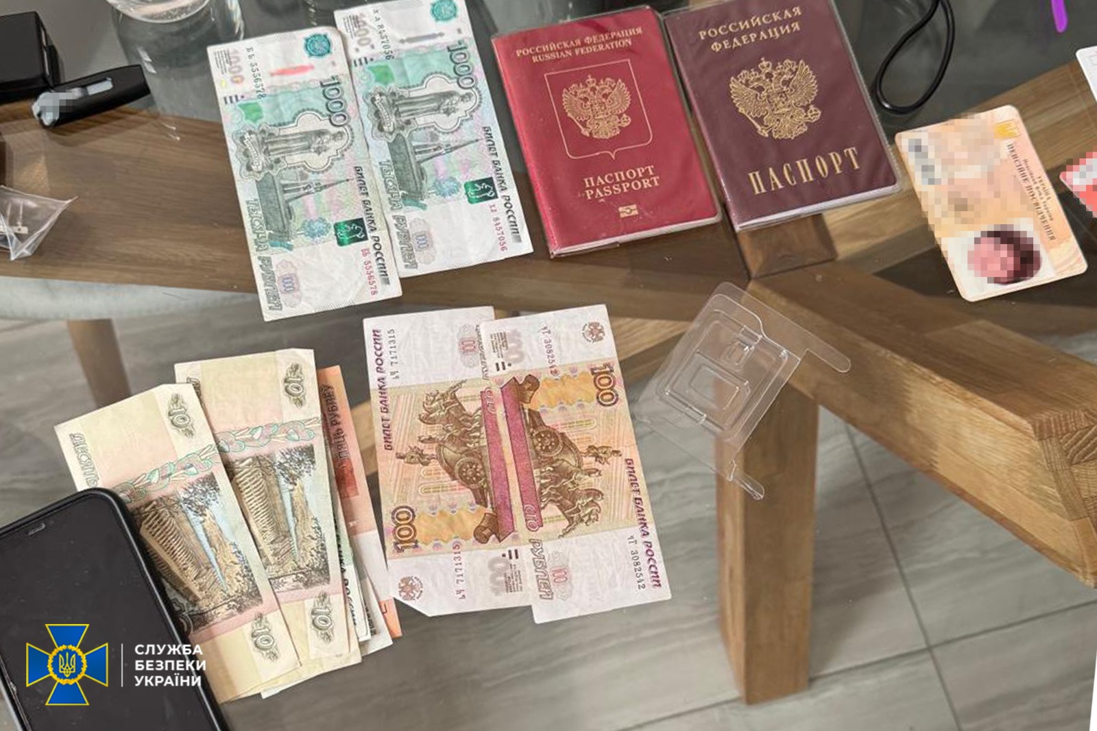 Одного із керівників детективів НАБУ – координатора бюро у Дніпропетровській та Запорізькій областях підозрюють у пособництві державі-агресору(ВІДЕО) - ФОТО