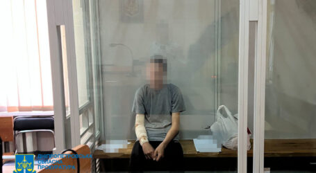 У Дніпрі затримали 19-річного юнака, який намагався підпалити автомобіль Сил оборони країни
