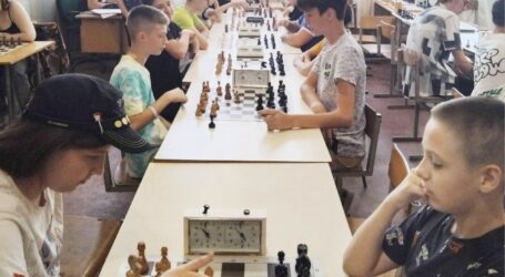 Шахісти з Кам`янського перемогли у матчевій зустрічі суперників з Дніпра