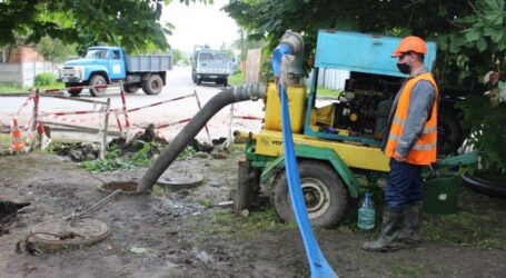 Проблеми з водою в Кам’янському: мер зустрівся з водопостачальниками