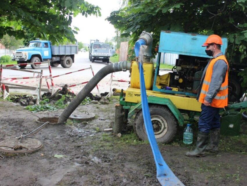 Проблеми з водою в Кам’янському: мер зустрівся з водопостачальниками
