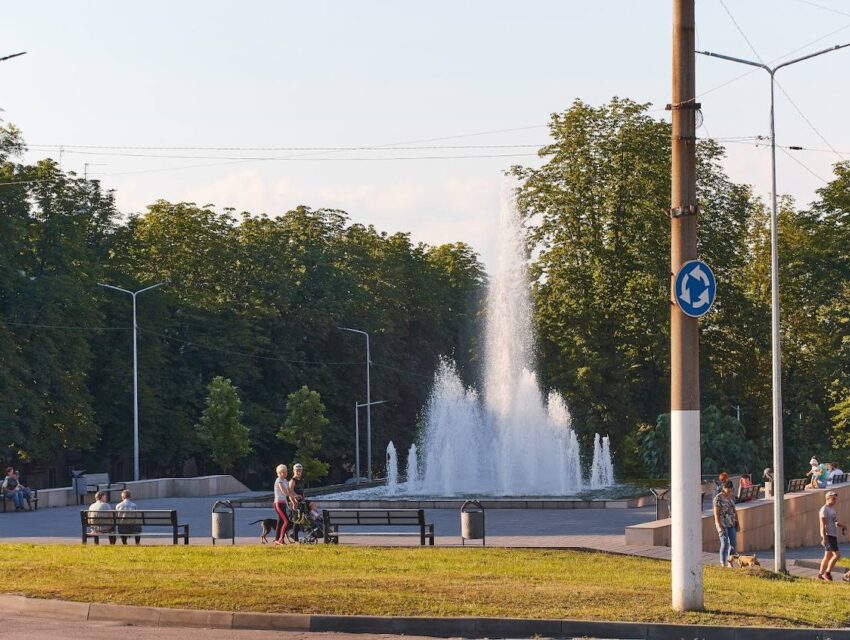 Від вечора ворог бив по Дніпропетровщині ракетами та БпЛА