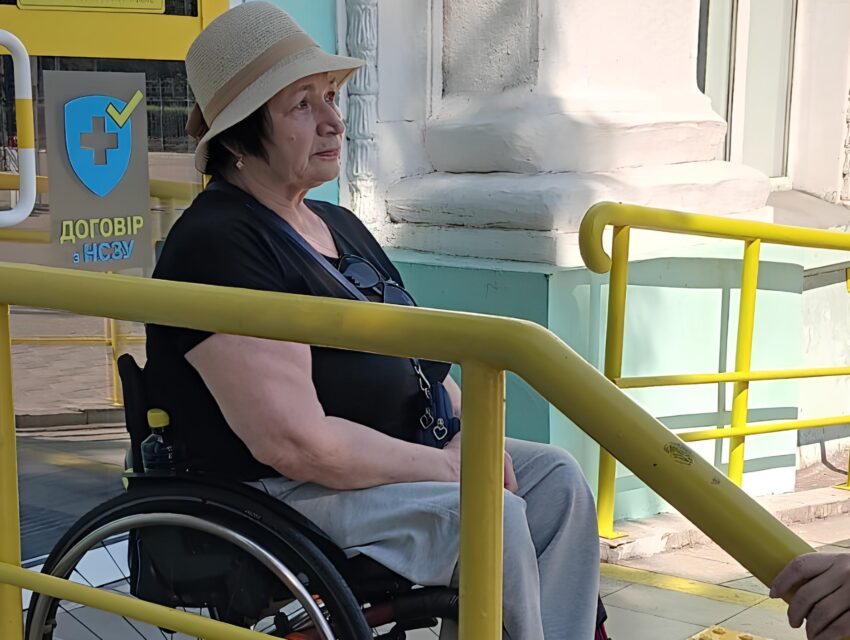 Нові безбар’єрні маршрути планують облаштувати у Кам’янському