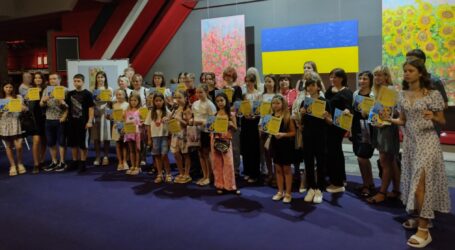 В Кам’янському нагородили лауреатів дитячого конкурсу «Козак Мамай та його пісня»