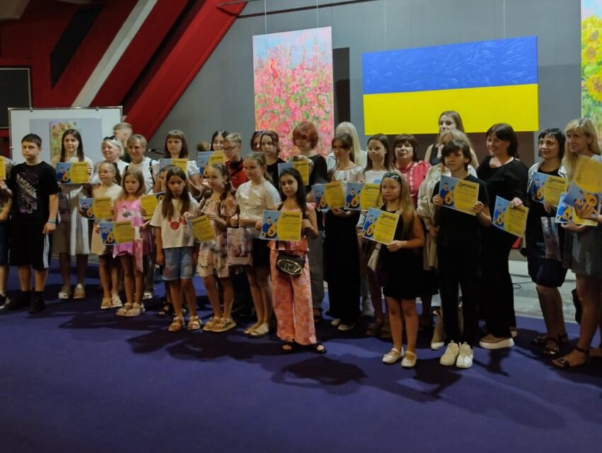 В Кам’янському нагородили лауреатів дитячого конкурсу «Козак Мамай та його пісня»