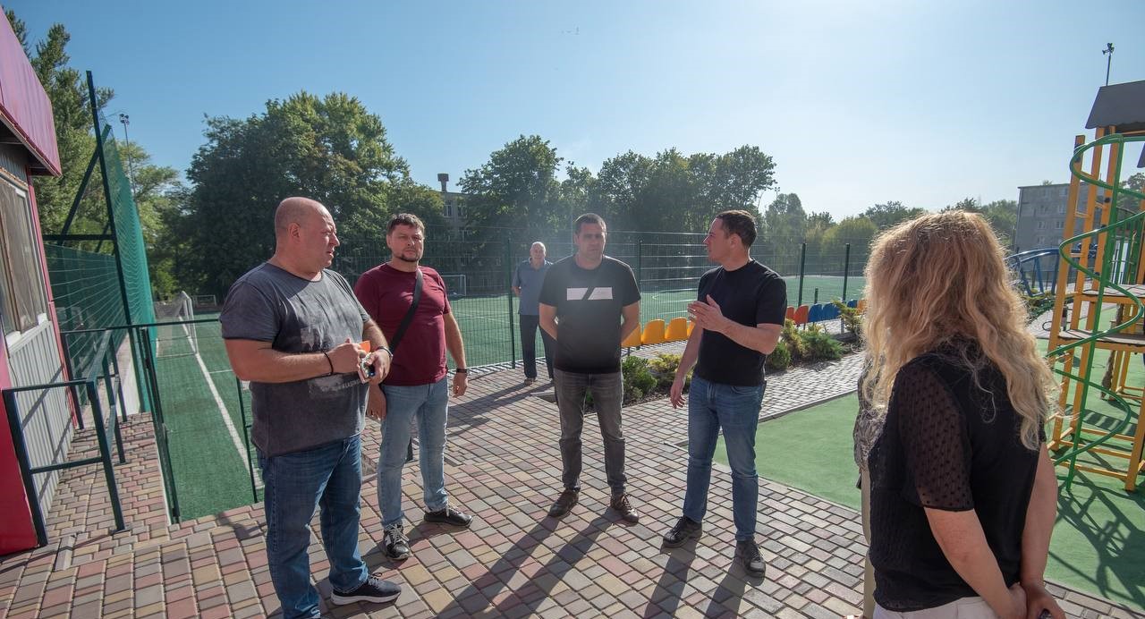 В Кам'янському перевірили санітарний та технічний стан спортивних комплексів - ФОТО
