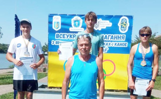 Байдарник Андрій Тонконог з Кам`янського  представлятиме Україну на міжнародному турнірі в Чехії