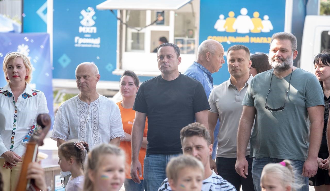 В Лівобережному парку Кам'янського відбувся культурно-патріотичний захід - ФОТО