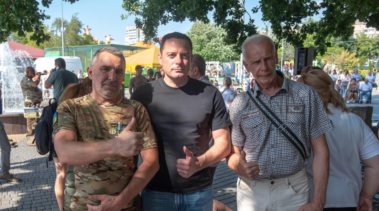 В Лівобережному парку Кам'янського відбувся культурно-патріотичний захід - ФОТО