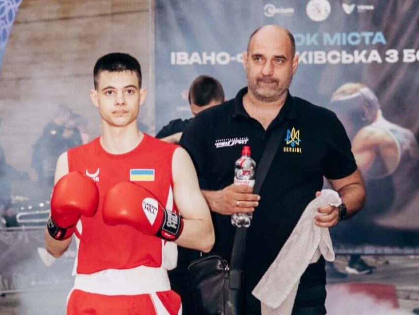 Боксер з Кам`янського Денис Проскура став призером Кубка Івано-Франківська