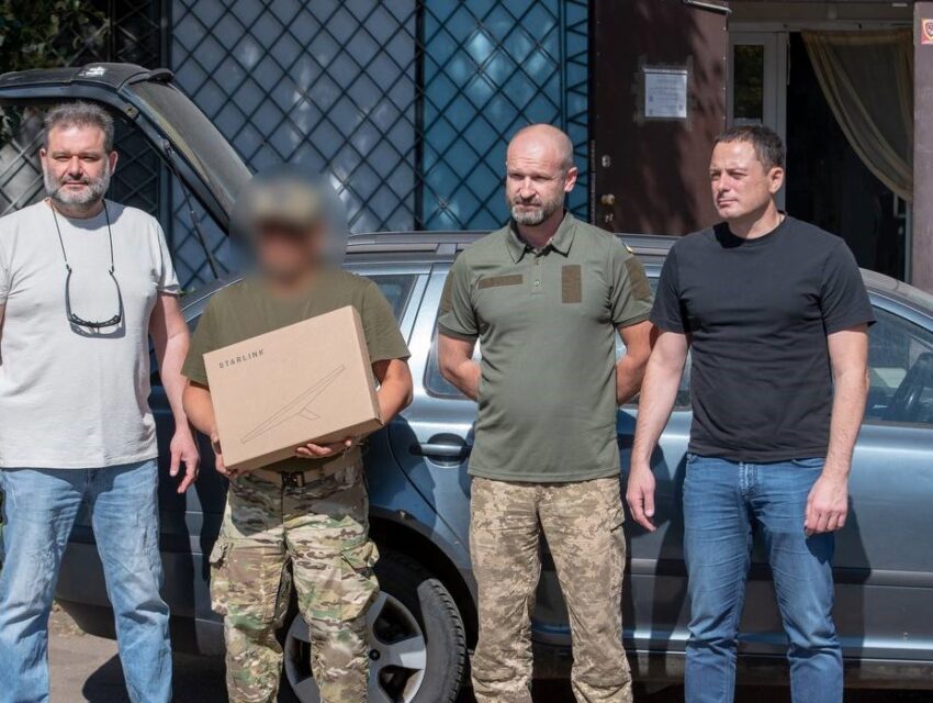 Кам’янське продовжує допомагати військовим