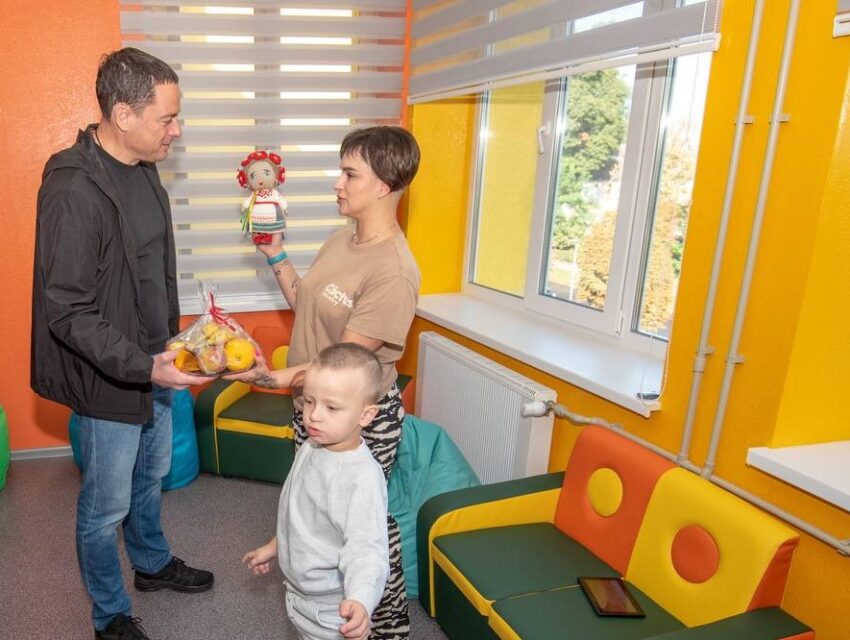 В Кам’янському понад 200 внутрішніх переселенців отримали комфортне житло у гуртожитку на проспекті Гімназичному