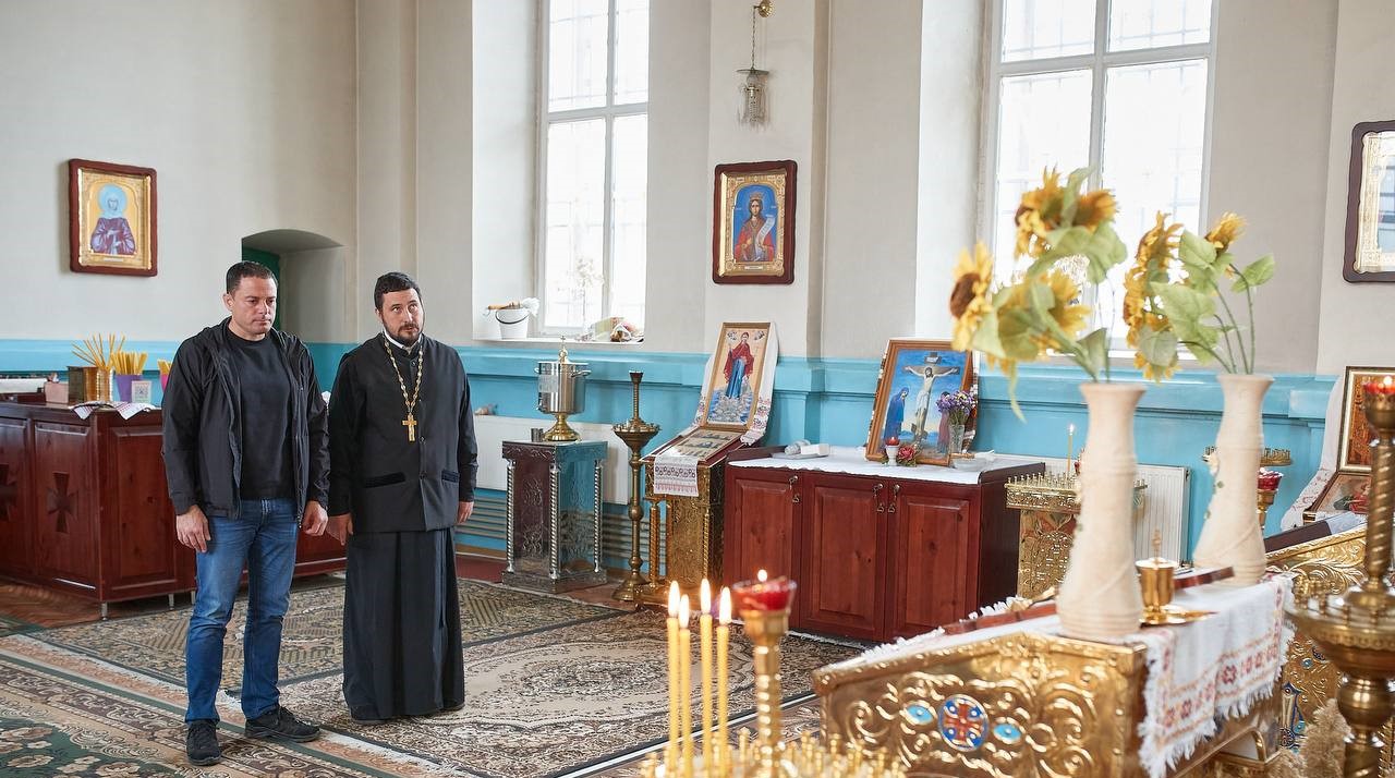 У Свято-Миколаївському храмі ПЦУ в Кам'янському тривають відновлювальні роботи - ФОТО