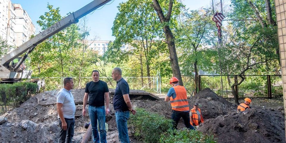 «Роботи майже завершені»: влада Кам'янського прозвітувала про підготовку до опалювального сезону - ФОТО