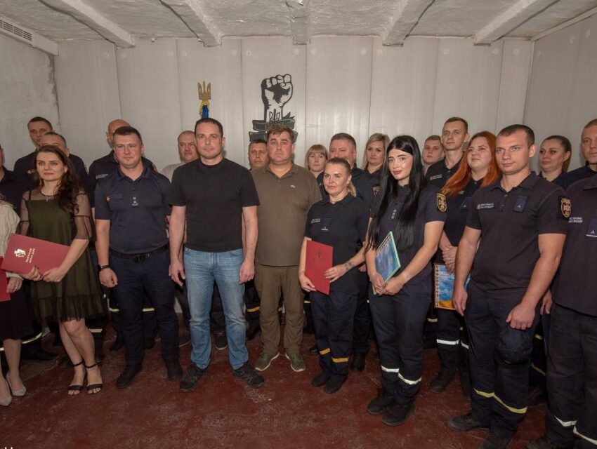 В Кам’янському з професійним святом вітали рятувальників