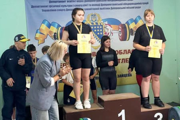 Важкоатлети з Кам`янського стали призерами чемпіонату Дніпропетровщини