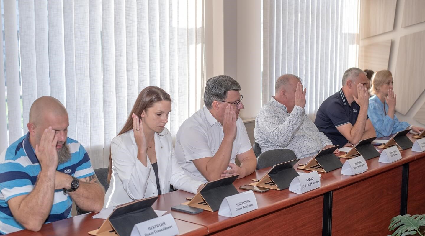 В Кам'янському відбулось чергове засідання виконавчого комітету міської ради - ФОТО