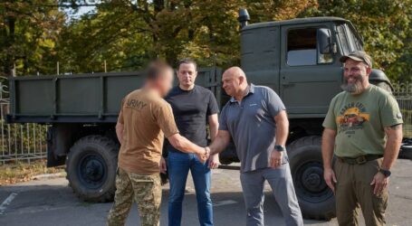 Вантажівку для військових з Кам’янського відправили на Харківський напрямок