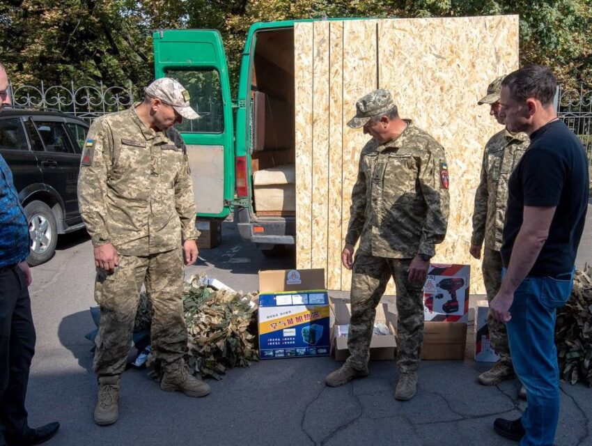 Кам’янське відправило чергову партію допомоги для військових шести підрозділів