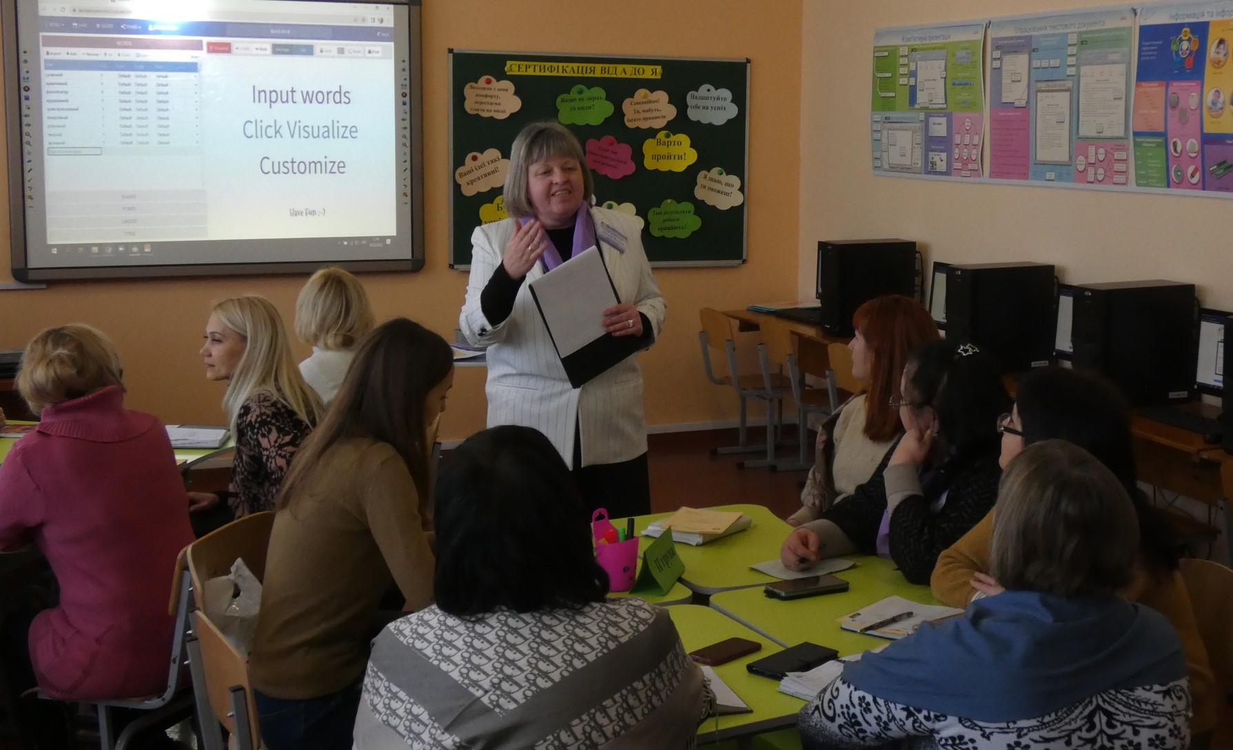 Наталія Любімцева: “Діти здатні навчити нас безумовній любові: до людей, до життя, до дрібного і великого» - ФОТО