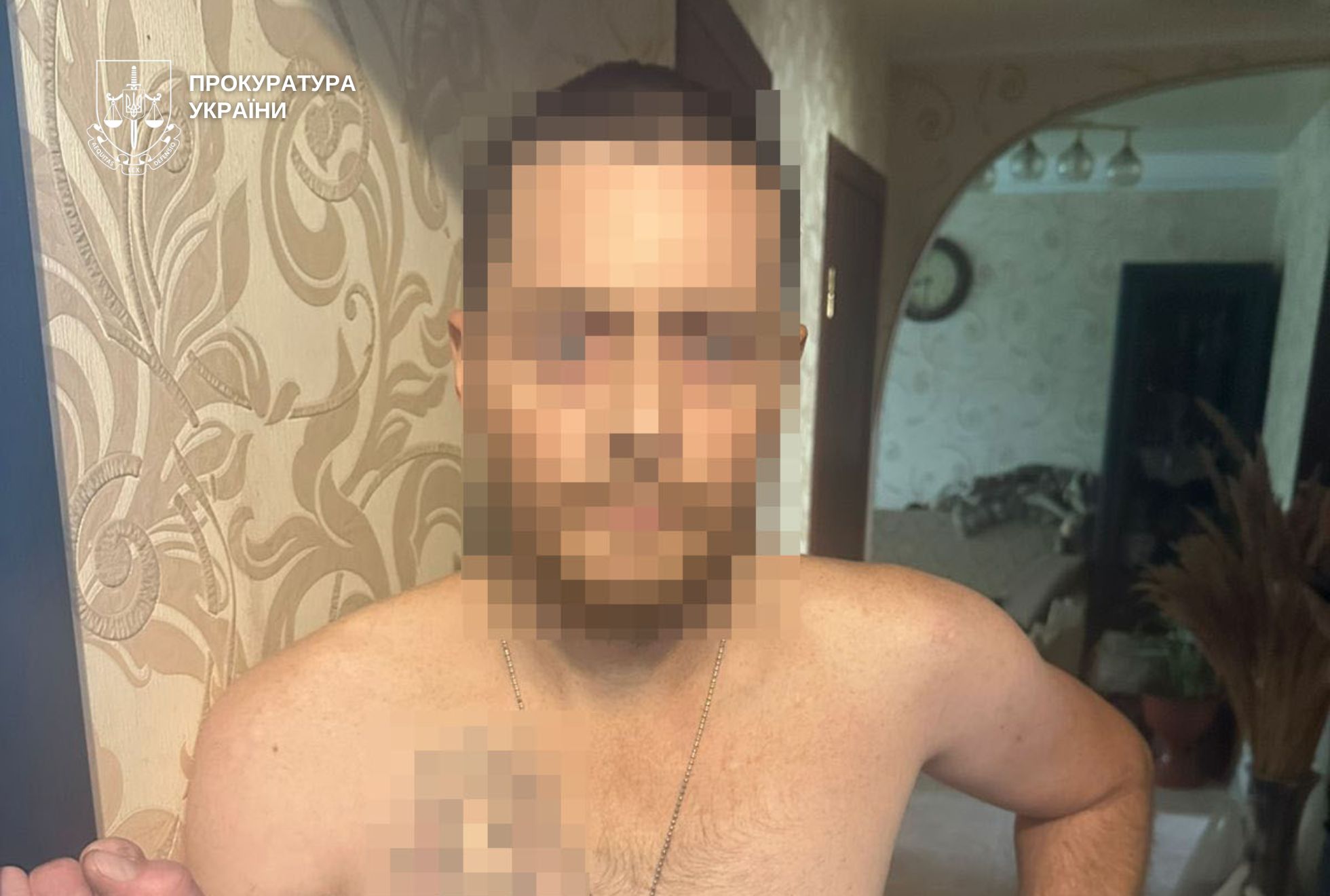 Прибуток від 5 до 7 тисяч доларів щонеділі: в Кам'янському виявили злочинну групу, що збувала наркотики у місті та області - ФОТО