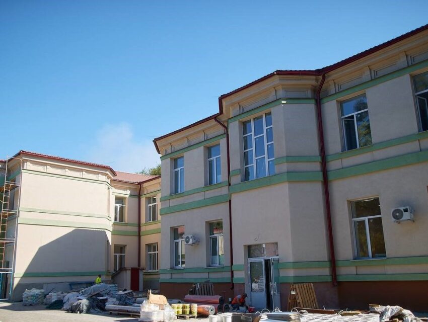 В Кам’янському до кінця року планують завершити капремонт Наукового ліцею ім. А.Лигуна