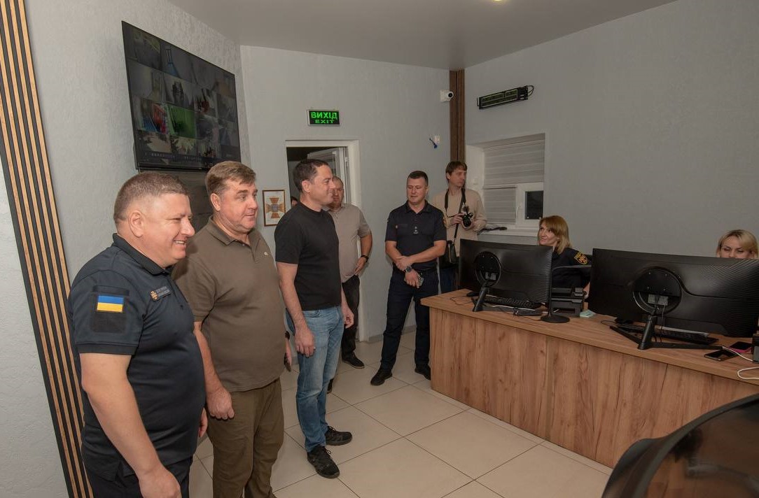 В Кам'янському з професійним святом вітали рятувальників - ФОТО