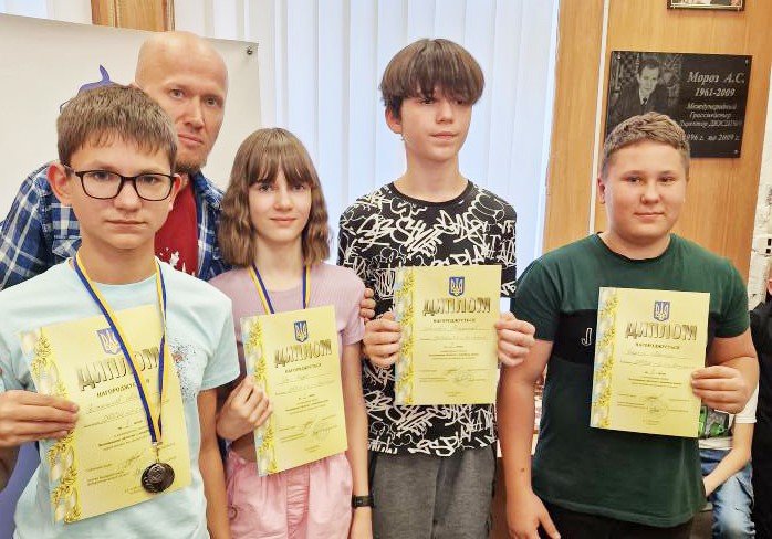 Шахісти з Кам`янського стали другими в чемпіонаті Дніпропетровщини