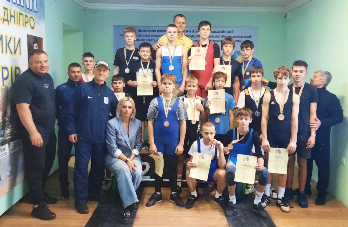 Важкоатлети з Кам`янського стали призерами чемпіонату Дніпропетровщини - ФОТО