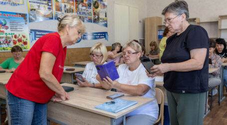 Навчання через гру: в Кам’янському вчителям презентували гейміфікований мобільний застосунок для роботи з маленькими школярами