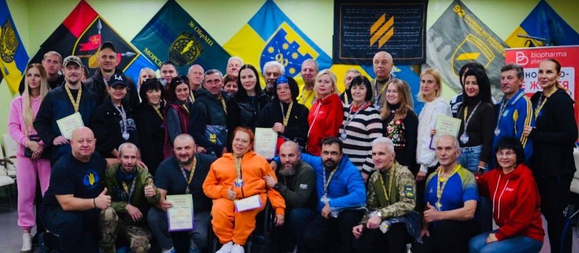 У Кам'янському  поліційні разом з ветеранами та їх родинами взяли участь у спортивному заході - ФОТО