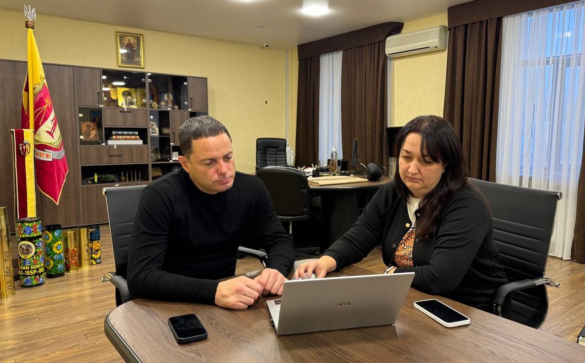В Кам'янському дружина загиблого героя створила сайт з інформацією про полеглих на війні захисників - ФОТО