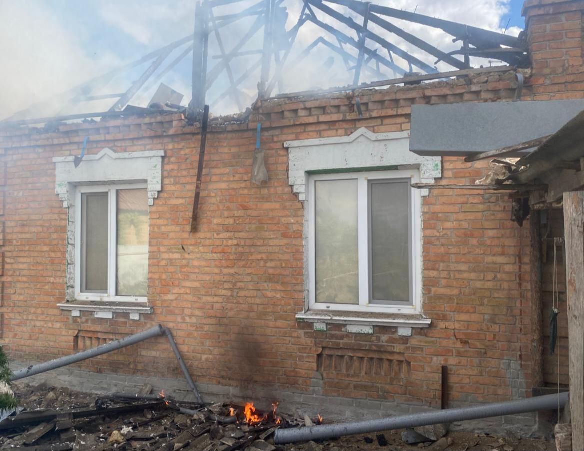 Вночі ворог атакував Дніпропетровщину, вибухи лунали й в Кам'янському - ФОТО