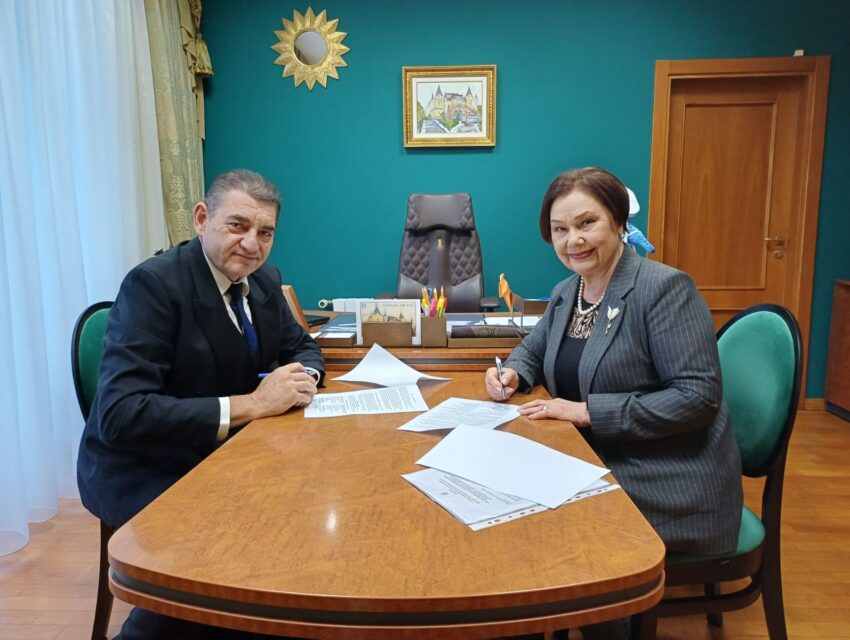 Кам’янський театр ляльок співпрацюватиме зі столичними лялькарями-професіоналами