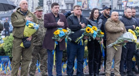 У Кам’янському відбулися урочистості до Дня захисників і захисниць України