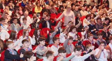 В Кам’янському сьогодні своє 35-річчя святкує Науковий ліцей імені Анатолія Лигуна